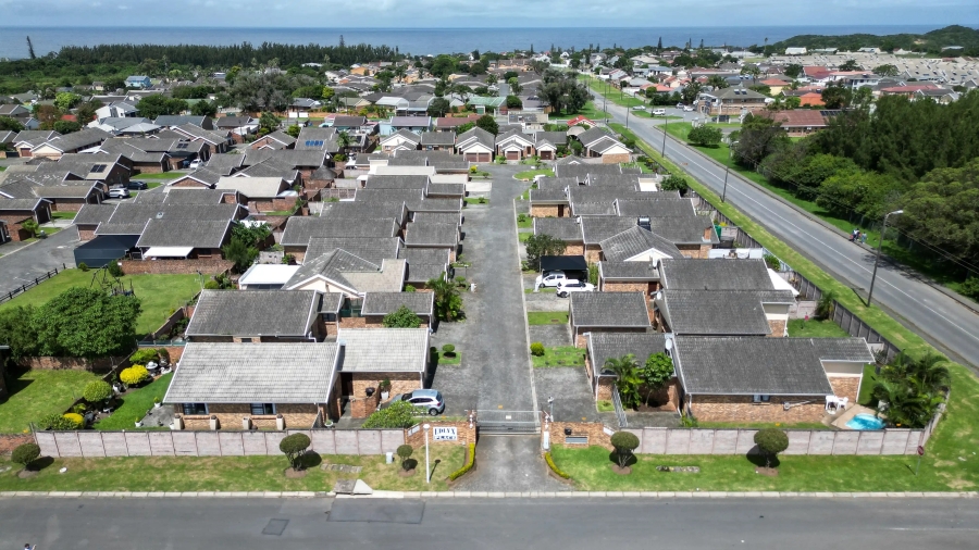 2 Bedroom Property for Sale in Gonubie Eastern Cape